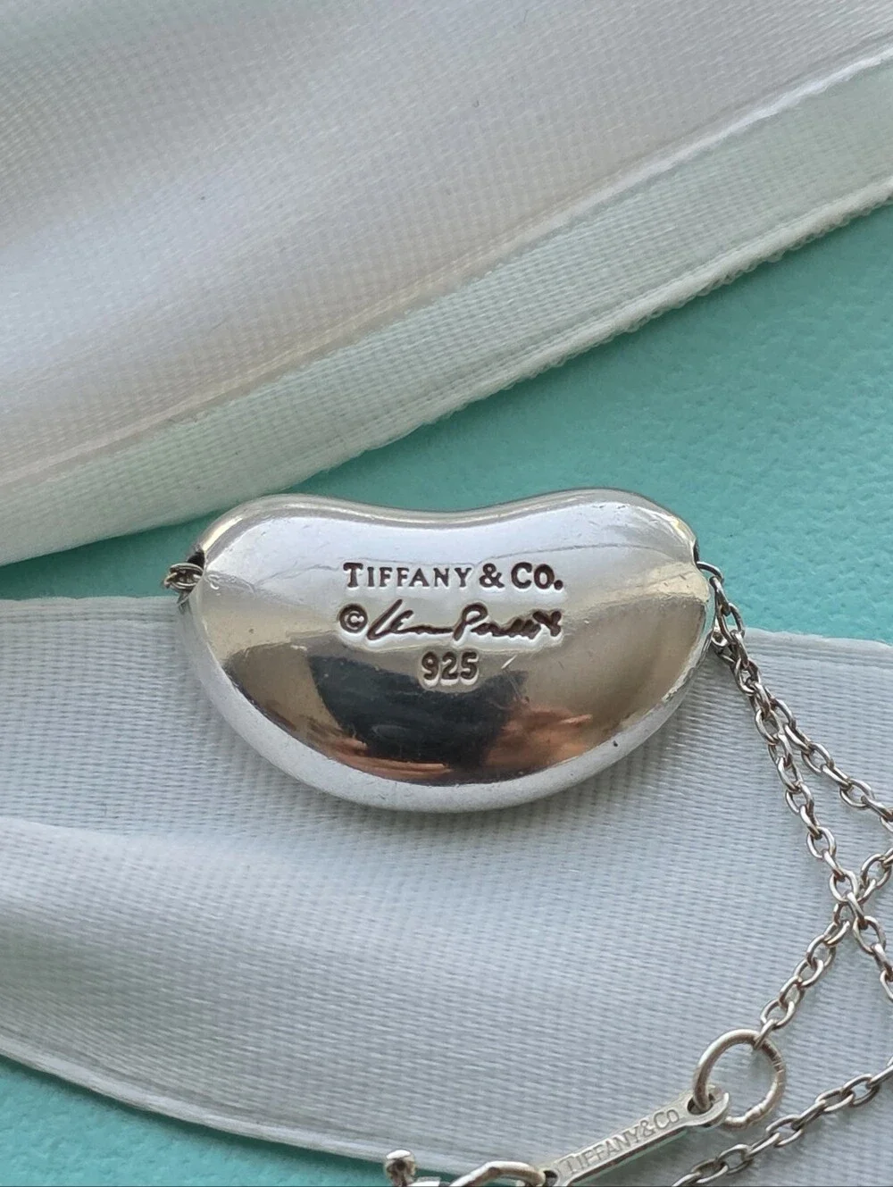 T&Co Peretti Bean necklace